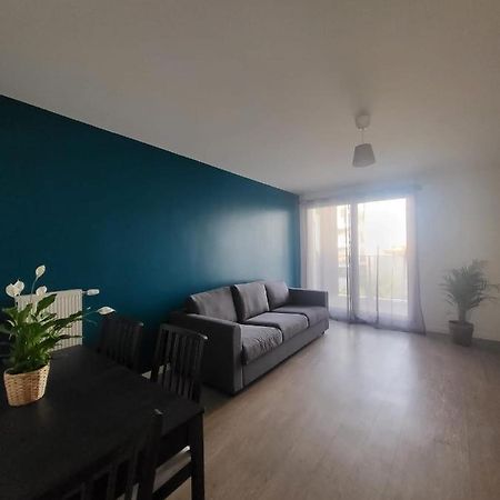 Logement La Courneuve-Aubervilliers Rerb Exterior foto