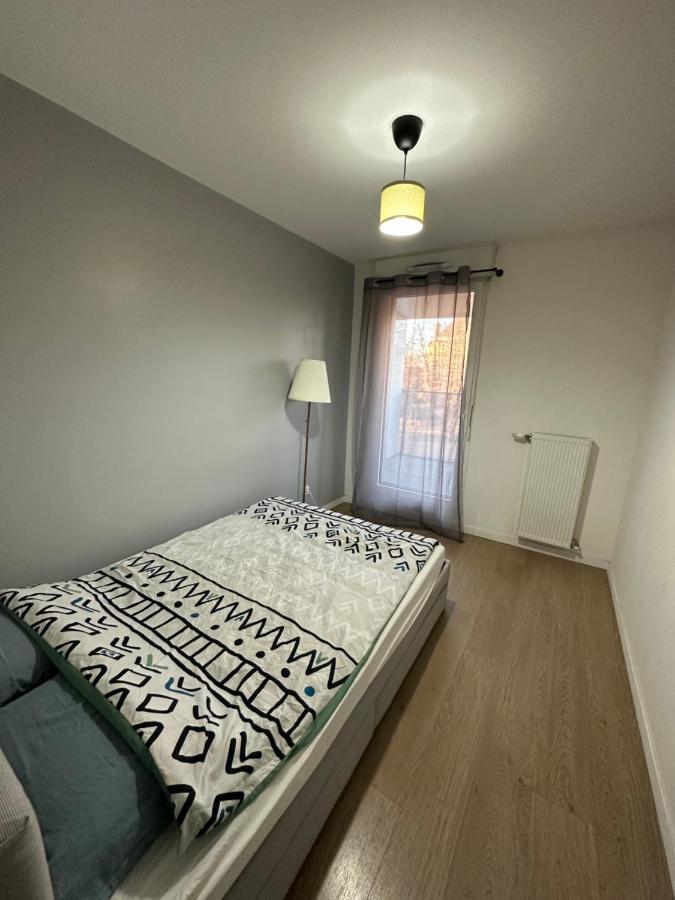 Logement La Courneuve-Aubervilliers Rerb Exterior foto